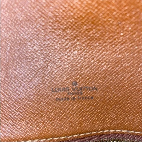 Authentic Louis Vuitton Chantilly MM - Picture 9 of 10